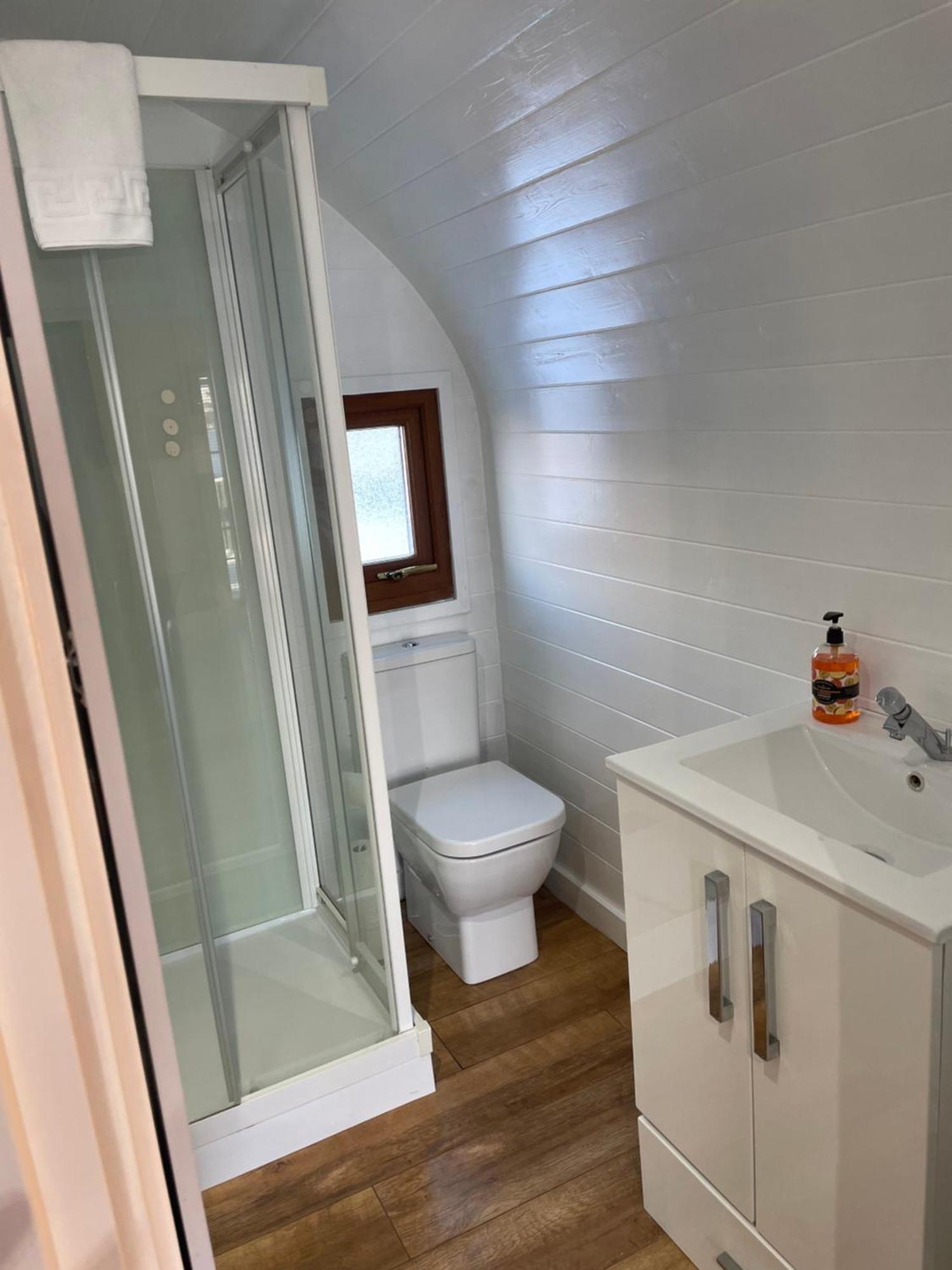 Highland Stays - The Oaks Studio Pod Fort William Exterior photo